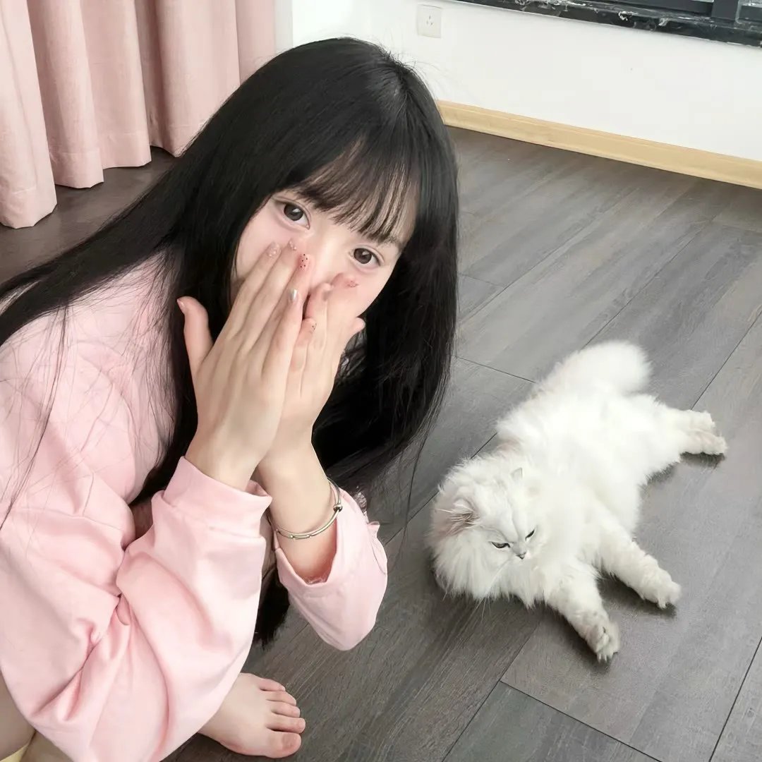 闪婚宠妻进行时(闪婚后,我带憨夫总裁逆袭人生)